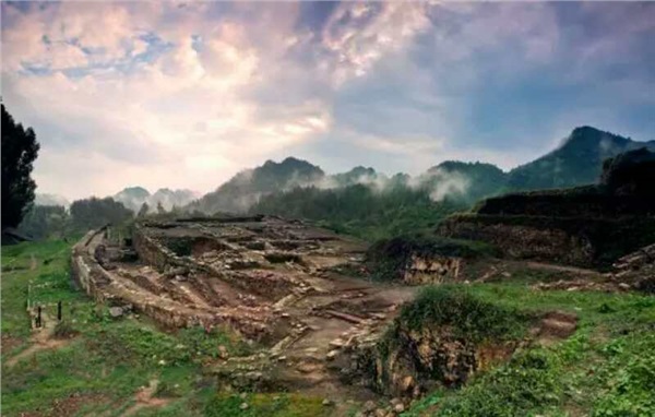 世界遺產(chǎn)老司城、不二門(mén)、猛洞河漂流2日游