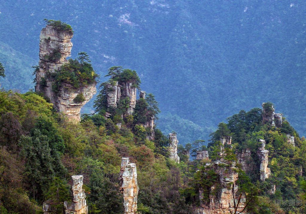 E1線：玻璃橋、袁家界、天子山、金鞭溪、天門山、夯吾苗寨、鳳凰古城湘西“精華之旅”品質(zhì)純玩4晚5日游